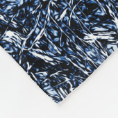 Abstraktes Muster der Navy Blue Nature Fleecedecke (Ecke)