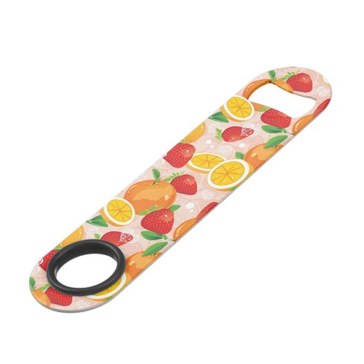 Abstraktes Muster mit Erdbeere Speedflaschenöffner (Vorderseite Schrägansicht)