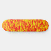 Abstraktes Muster Orange Red Gelb Skateboard (Horizontal)