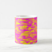Abstraktes Muster Rosa Gelborange Kaffeetasse (Mittel)