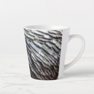 Abstraktes Naturdesign Wild Truthahn Federn II Milchtasse
