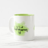 Abstraktes neues Grün, das den PflanzeWhisperer Zweifarbige Tasse (Vorderseite Links)