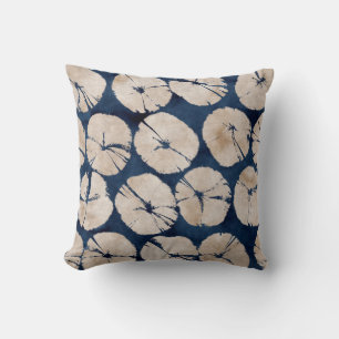 Abstraktes orientalisches Blumenmotiv. Nahtloses M Kissen