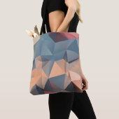 Abstraktes polygonales Mosaikmuster Tasche (Von Nahem)
