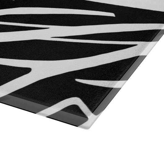 Abstraktes Reifenmuster in Schwarz und Weiß Schneidebrett (Ecke)