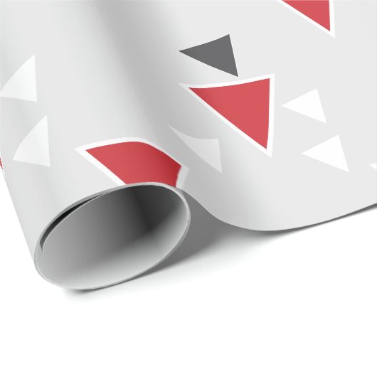 Abstraktes Retro-Dreieck in Rot und Weiß Geschenkpapier (Rolleneckpunkt)