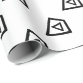 Abstraktes Retro-Dreieck in Schwarz und Weiß Geschenkpapier (Rolleneckpunkt)