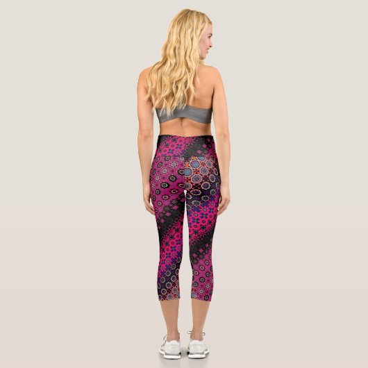 Abstraktes rosa Muster Hochwaisted Capris (Rückseite)