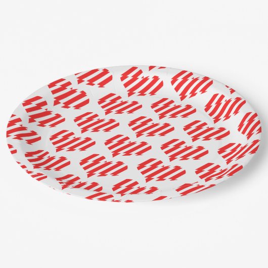 Abstraktes Rot n Weiße Streifen Herzstück Pappteller (Schrägansicht)