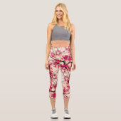 Abstraktes rotes Blumenmuster Nahtloses Muster Capri Leggings (Vorderseite)