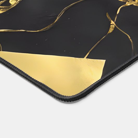 Abstraktes Schwarz-Gold-Muster Schreibtischunterlage (Ecke)