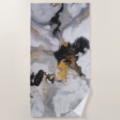 Abstraktes Schwarz, Gold und Grau Strandtuch (Vorderseite)
