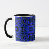Abstraktes Schwarz- und Indigoblau-Muster. Tasse (Links)