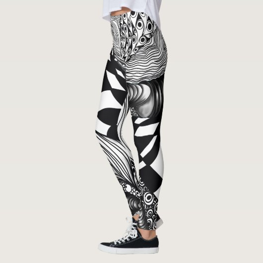 Abstraktes Schwarz-Weiß-Dreieck Leggings (Links)