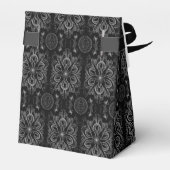 Abstraktes schwarzes und silberes Zelt Geschenkschachtel (Rückseite)