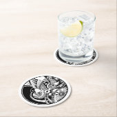 Abstraktes Schwarzweiss-zendala auf Kreis Runder Pappuntersetzer (Vor Ort)