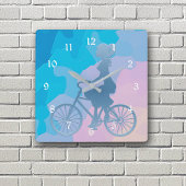 Abstraktes Sonnenaufgang-Fahrradmädchen Quadratische Wanduhr