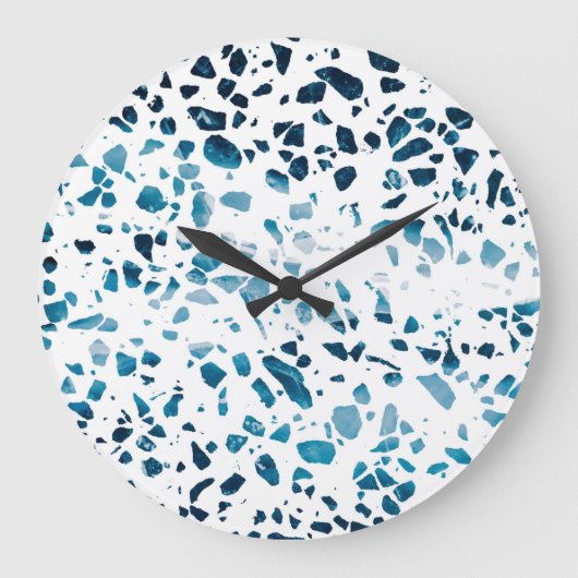 Abstraktes Terrazzo Mosaic Navy & Light Blue Muste Große Wanduhr (Vorderseite)