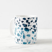 Abstraktes Terrazzo Mosaic Navy & Light Blue Muste Kaffeetasse (Vorderseite Links)