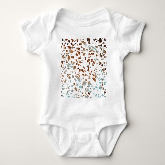Abstraktes Terrazzo Mosaic Rust Brown & Blue Muste Baby Strampler (Vorderseite)