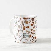 Abstraktes Terrazzo Mosaic Rust Brown & Blue Muste Kaffeetasse (Vorderseite Links)