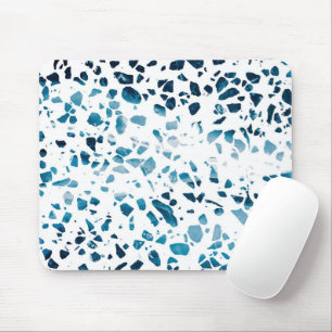 Abstraktes Terrazzo-Mosaik in Marineblau und Hellb Mousepad