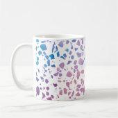 Abstraktes Terrazzo Mosaik Pink & Blue Muster Kaffeetasse (Links)