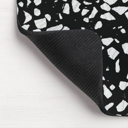 Abstraktes Terrazzo Mosaik Schwarz-Weiß-Muster Mousepad (Ecke)