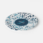 Abstraktes Terrazzo-Mosaikmuster Pappteller (Schrägansicht)