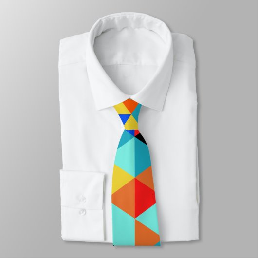 Abstraktes Triangle-Muster Neck Tie Krawatte (Gebunden)