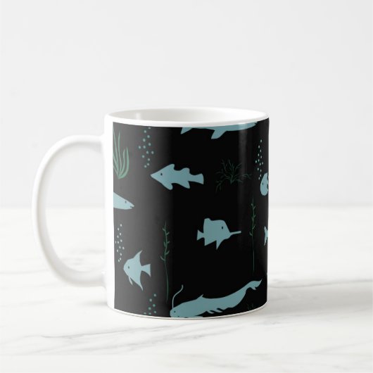 Abstraktes Unterwassermuster mit Fischen und Algen Kaffeetasse (Links)