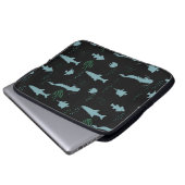 Abstraktes Unterwassermuster mit Fischen und Algen Laptopschutzhülle (Vorne Knopf)