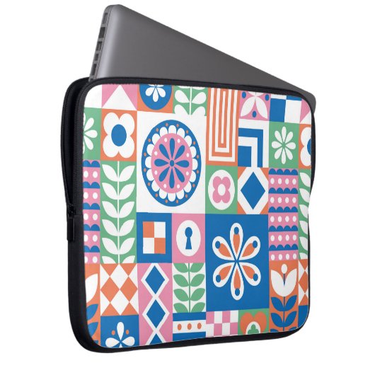 Abstraktes Vintages Blumenmuster. skandinavisch un Laptopschutzhülle (Vorne Rechts)