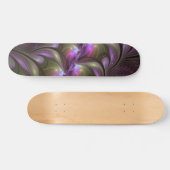 Abstraktes Violett Lila Khaki Fraktal Skateboard (Horizontal)