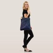 Abstraktes Wellenmuster Tasche (Am Model)
