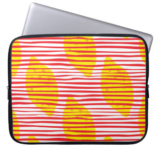 Abstraktes Zitronen-mit-Blatt-nahtloses Muster. Ha Laptopschutzhülle