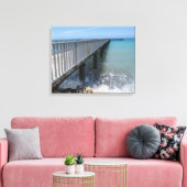 Abstürzen von Wellen auf Wharf-Design Leinwanddruck (Insitu (Wohnzimmer))