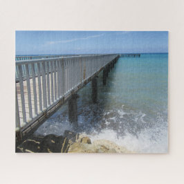 Abstürzen von Wellen auf Wharf-Design Puzzle