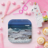 Absturzwellen auf der Rockpapierplatte Pappteller (Party)