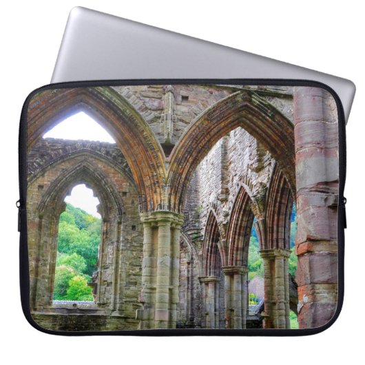 Abtei ancient Tintern, Zisterzienserkloster, Wales Laptopschutzhülle (Vorderseite)
