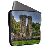 Abtei ancient Tintern, Zisterzienserkloster, Wales Laptopschutzhülle (Vorne Rechts)