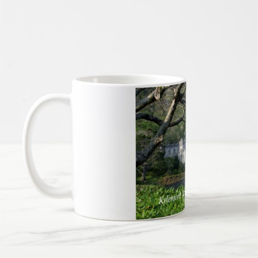 Abtei Kylemore, Grafschaft Galway Irland. Kaffeetasse (Links)
