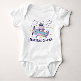 Abuelitas Co-Pilot - Einhornflugzeug Baby Strampler
