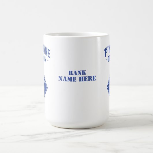 Abzeichen der ersten Schifffahrt (anpassbar) Kaffeetasse (Mittel)