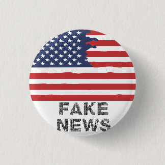 Abzeichen Fake News Button