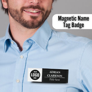 Abzeichen für Schwarz-weiße Markenname mit benutze Namenschild