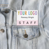 Abzeichen mit dem hintersten Namen des Logos in Ro Button (Insitu)