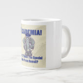 Academia Scroll Jumbo-Tasse (Vorderseite Rechts)