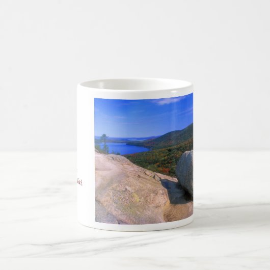 Acadia-Blasen-Felsen Kaffeetasse (Mittel)