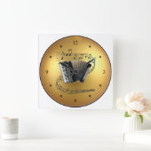 Accordion~Musical Scroll~Golden Globe Background ~ Quadratische Wanduhr (Zuhause)